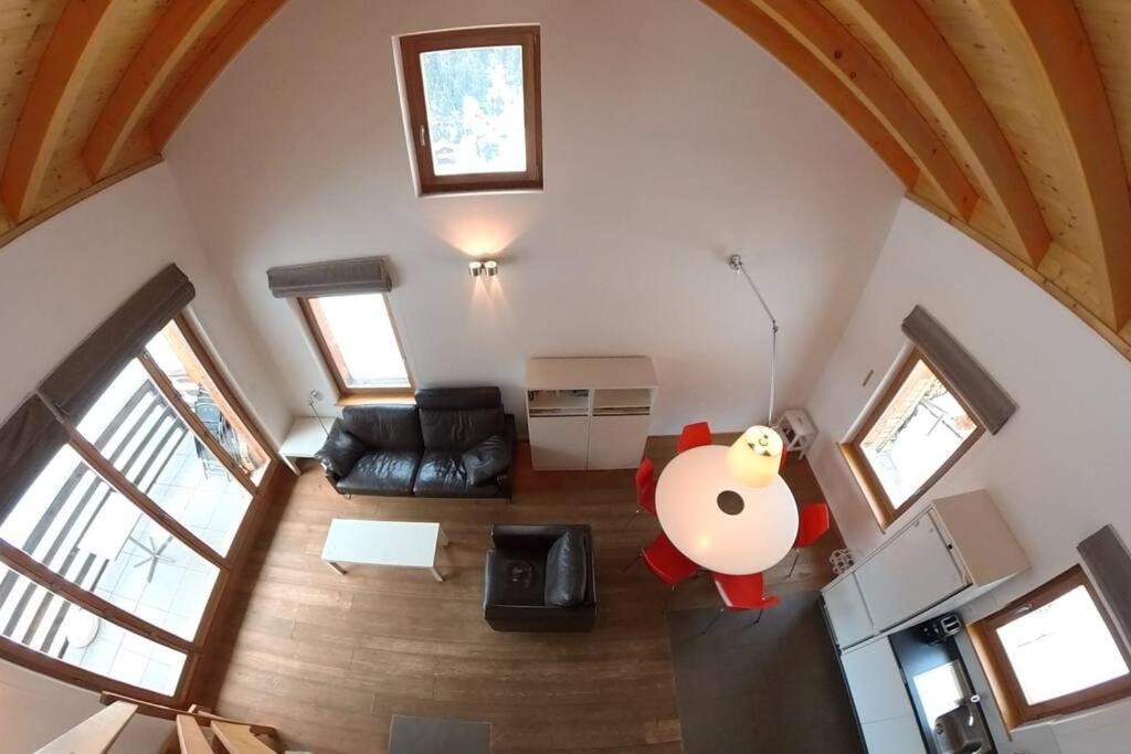 Ryad D Quelle Vue! Zinal Bagian luar foto